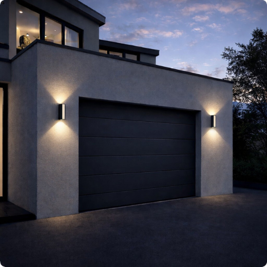 Applique exterieur Pipeled élairant accès garage
