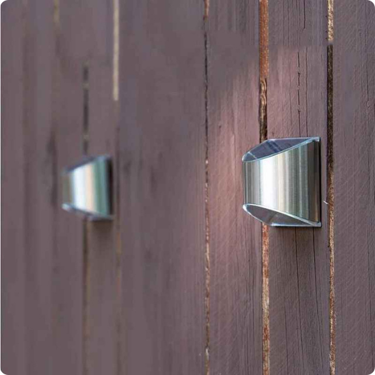 Applique exterieur solaire Ardente éclairant clôture