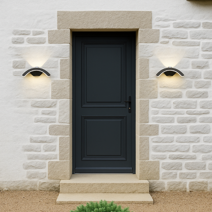 APPLIQUE MURALE EXTERIEUR DE PART ET D'AUTRE D'UNE PORTE D'ENTREE