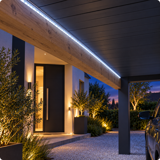 bande led exterieur Linéa blanc froid éclairant un carport