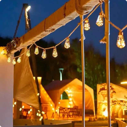 guirlande lumineuse extérieur solaire Nature suspendue à une poutre