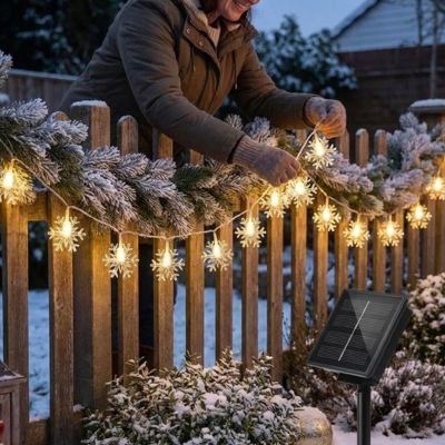 Guirlande Solaire de Noel Neige blanc chaud éclairant une barrière