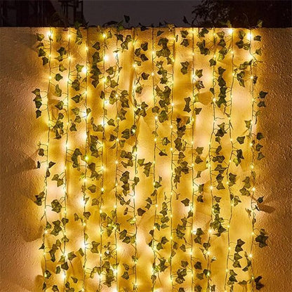 Guirlande solaire extérieur Végétale décorant un mur