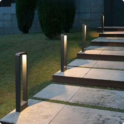 Lampadaire exterieur Arche Led balisant un escalier
