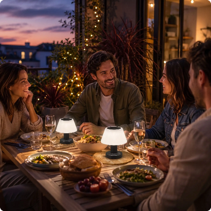 Lampe de table exterieur Solys éclairant un dîner