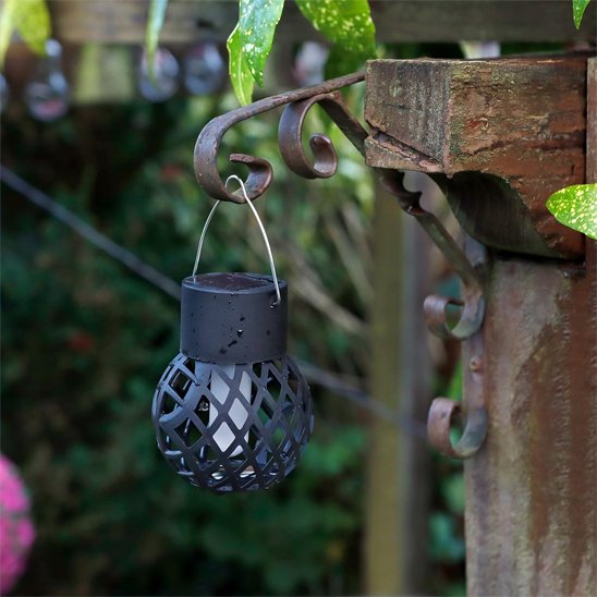 Lanterne Polaris suspendue à un crochet