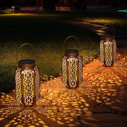 Lanterne Sahara posée sur le sol