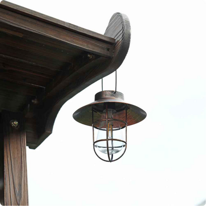 lanterne solaire extérieur Rétro effet bronze suspendue à un toit