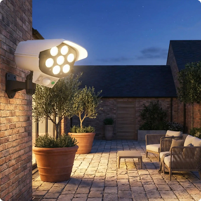 projecteur exterieur solaire reda éclairant une terrasse
