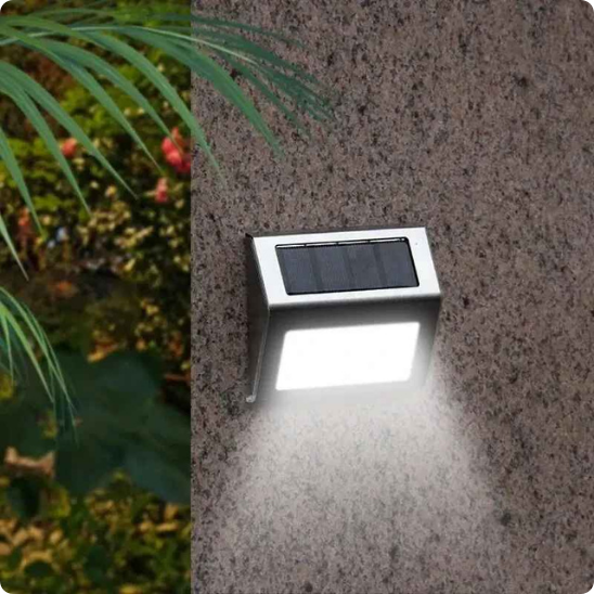 Projecteur solaire extérieur Syrma vu de près